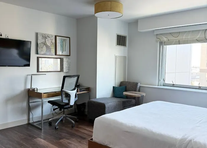 Element By Marriott Calgary Airport